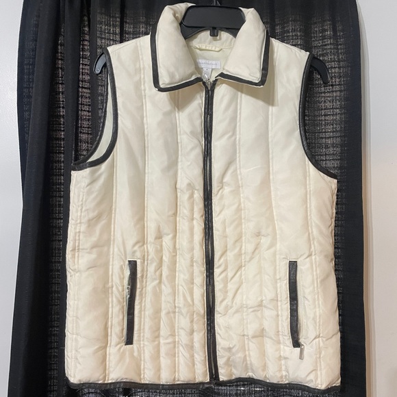 Charter Club woman’s puffer vest cream/off white size medium. - Picture 1 of 3